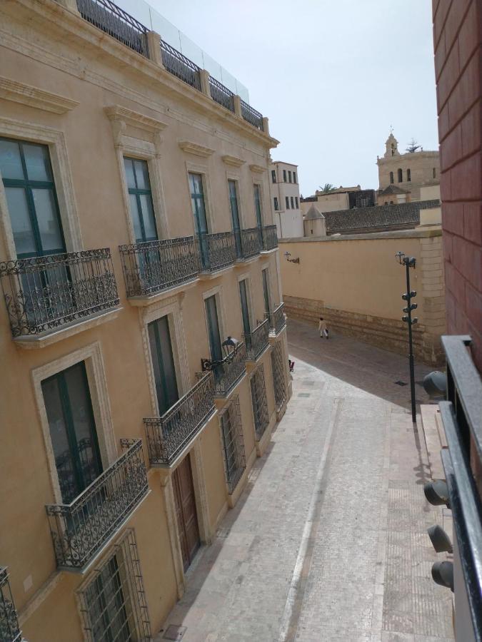Alhondiga Vieja * Almería